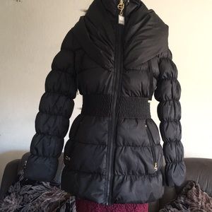 Laundry by Shelli Segal Los Angeles